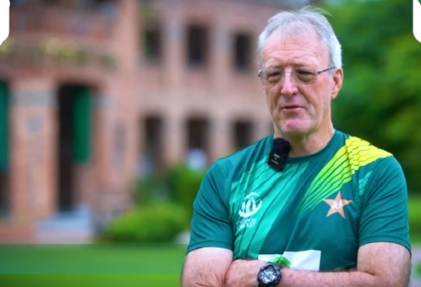 "Jason Gillespie and Gary Kirsten are two excellent coaches, Pakistan missed a bit of a trick": Geoff Lawson