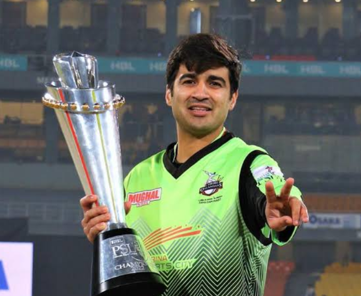 "Sharing a dressing room with such big stars, almost a dream comes...